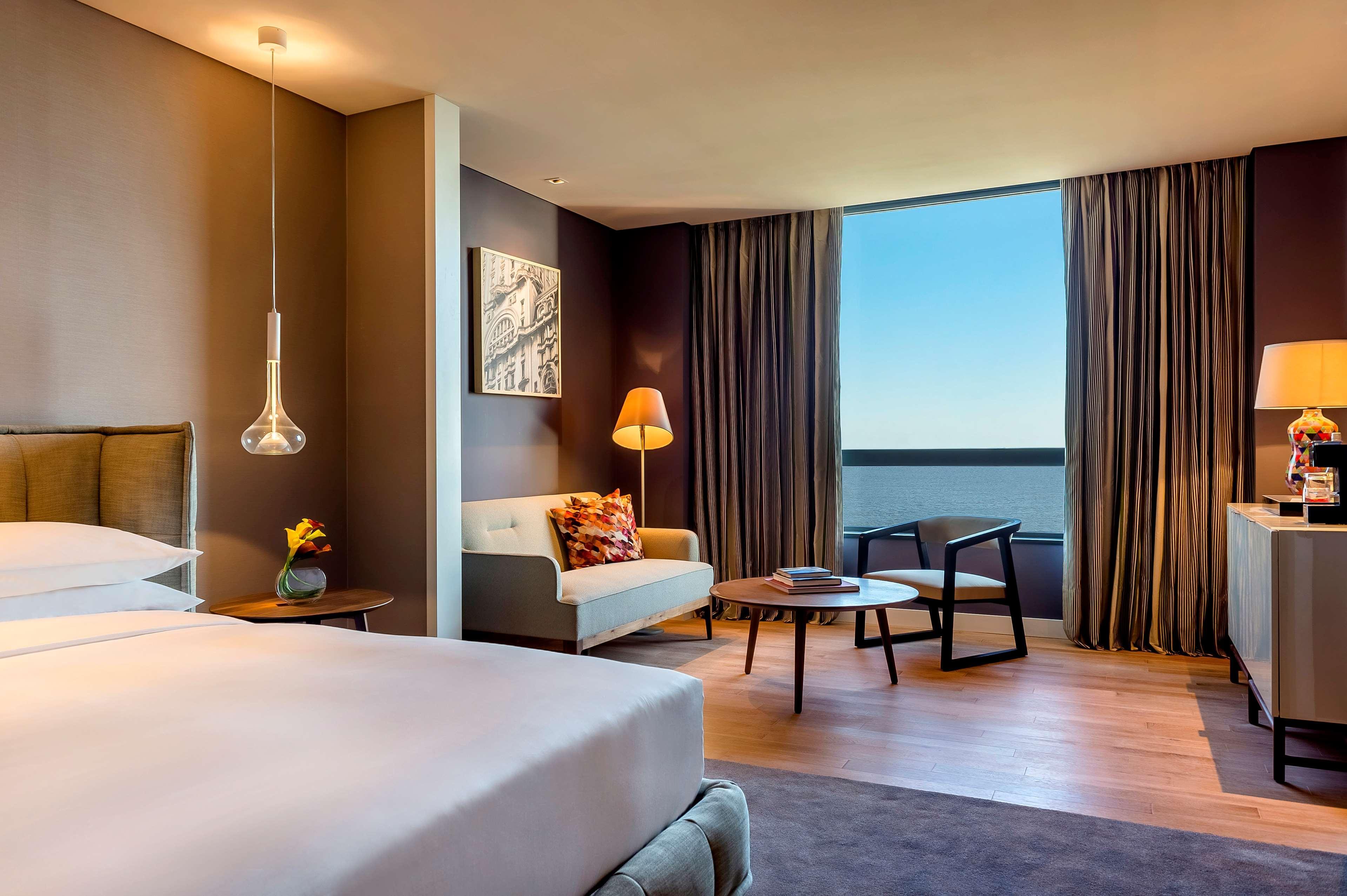 Hyatt Centric Montevideo Hotel Exterior photo Deluxe Room